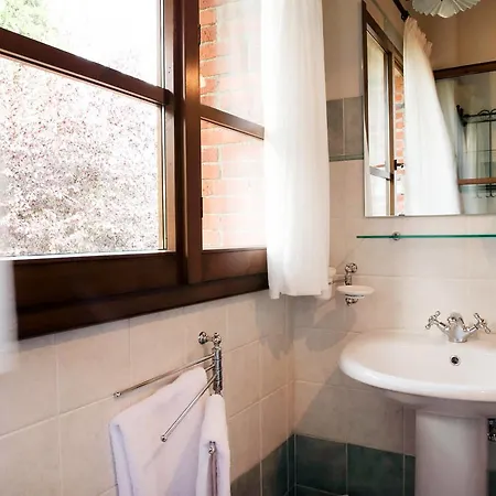 Podere Poggio Ugo 131s Apartman